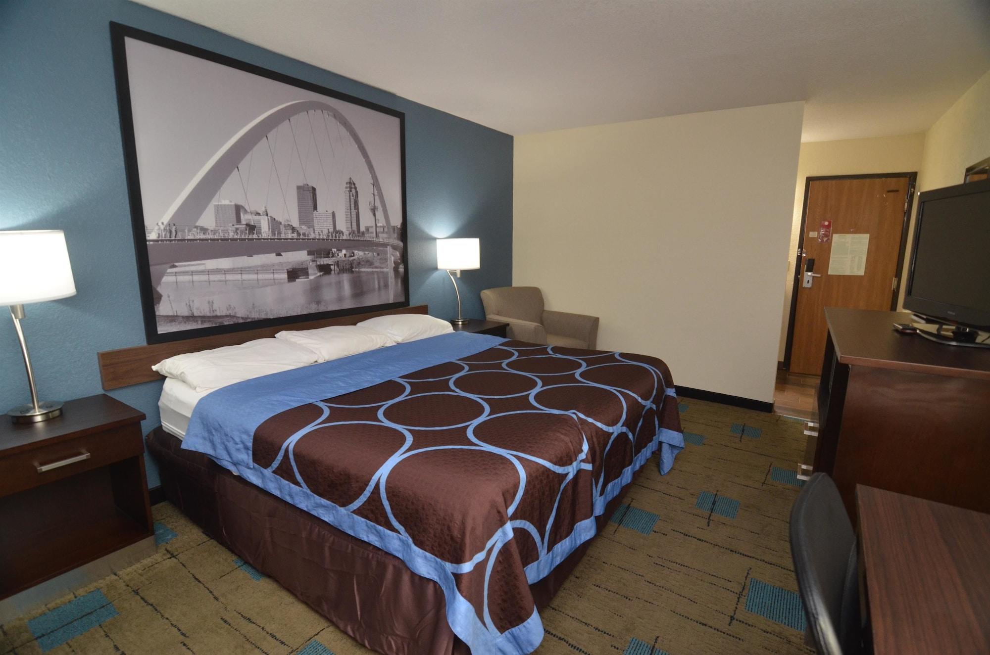 Super 8 By Wyndham Urbandale/Des Moines Area Motel Dış mekan fotoğraf