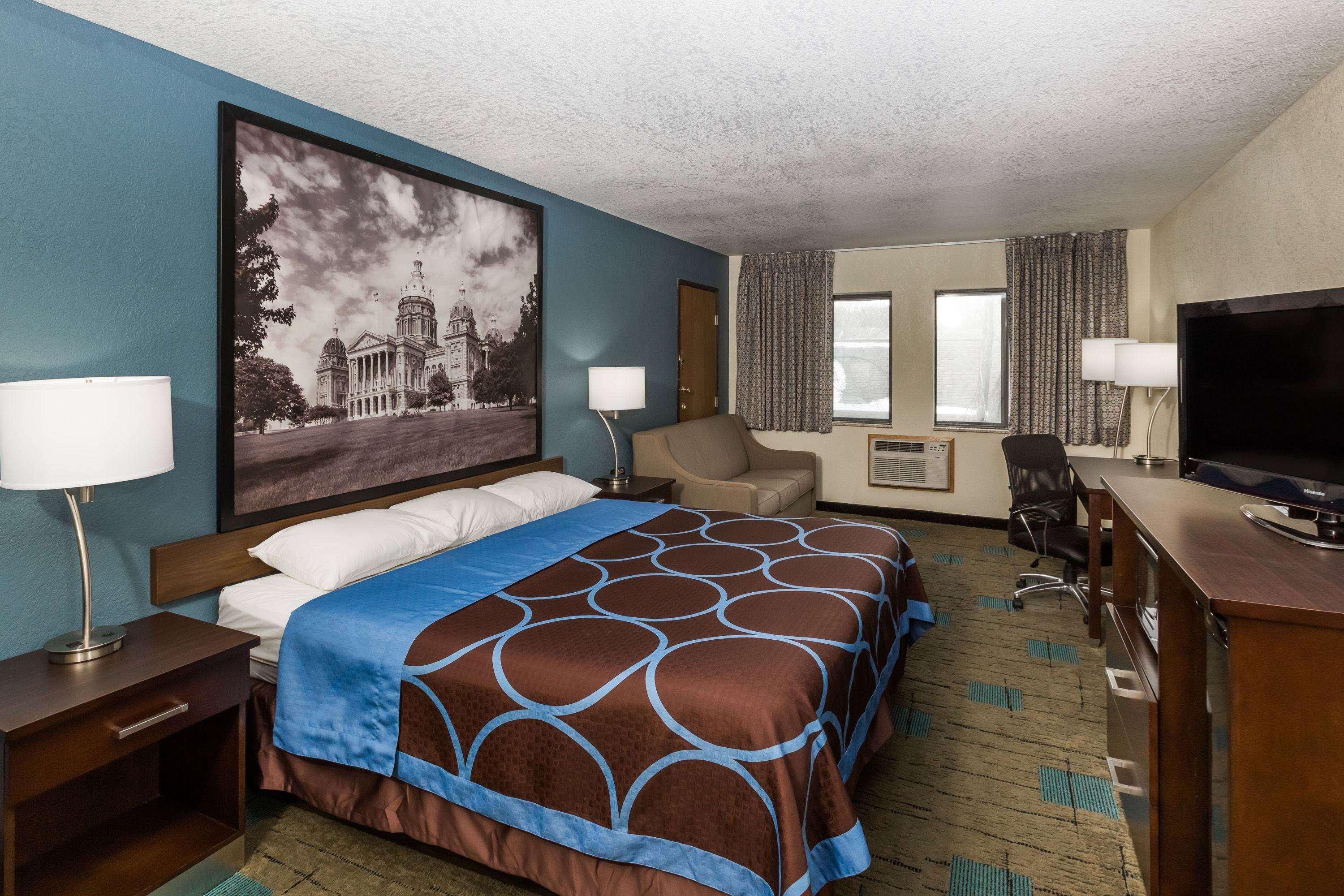 Super 8 By Wyndham Urbandale/Des Moines Area Motel Dış mekan fotoğraf