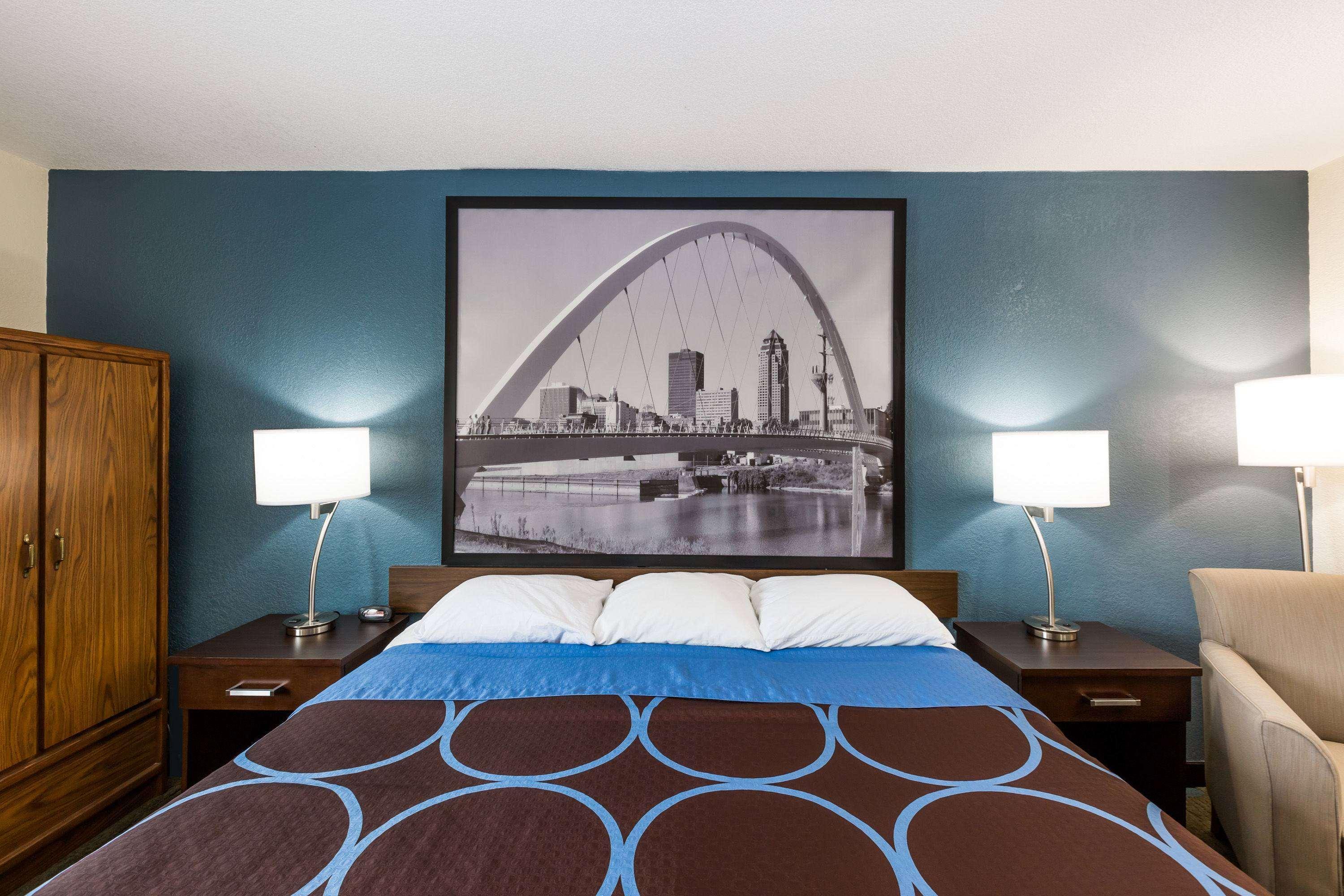 Super 8 By Wyndham Urbandale/Des Moines Area Motel Dış mekan fotoğraf